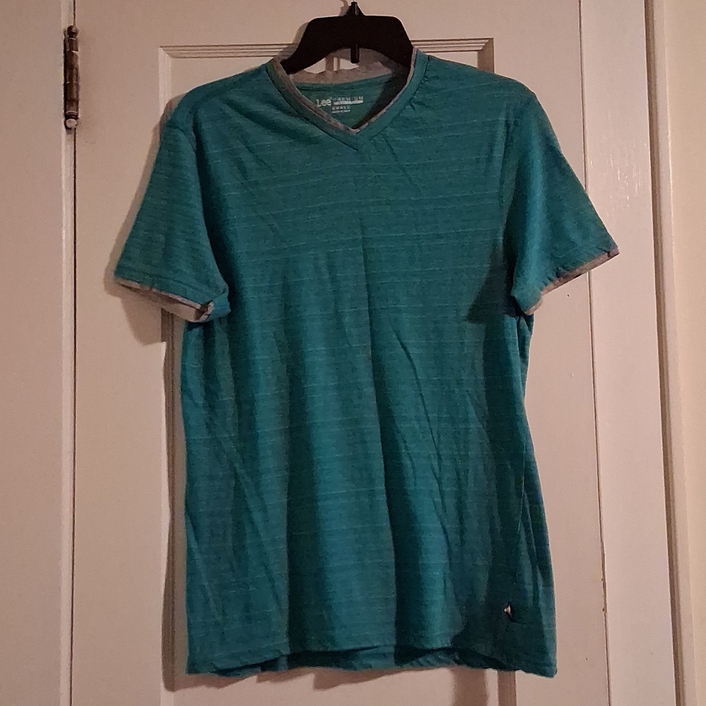 Teal V-Neck Lee T-Shirt